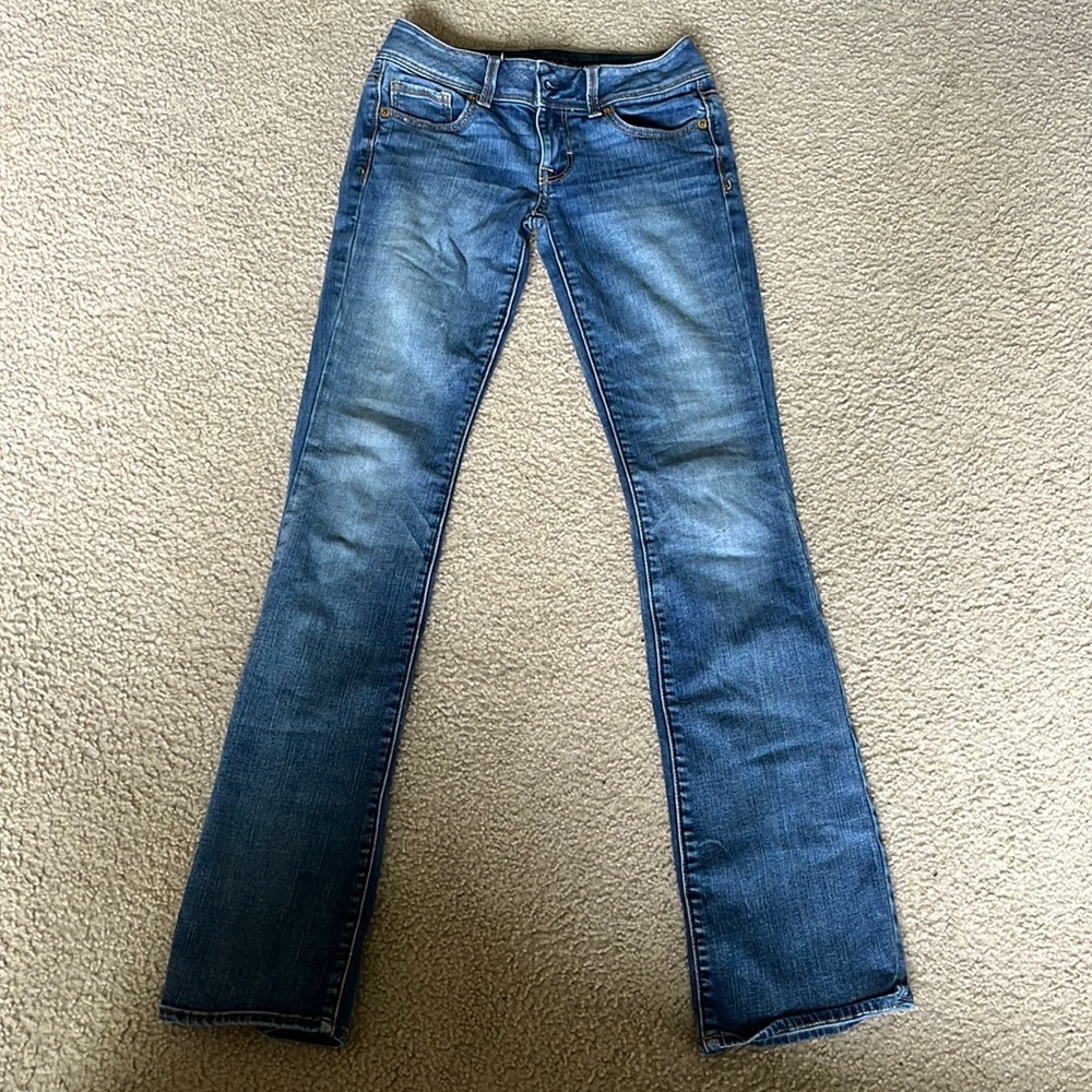 28 American eagle jeans